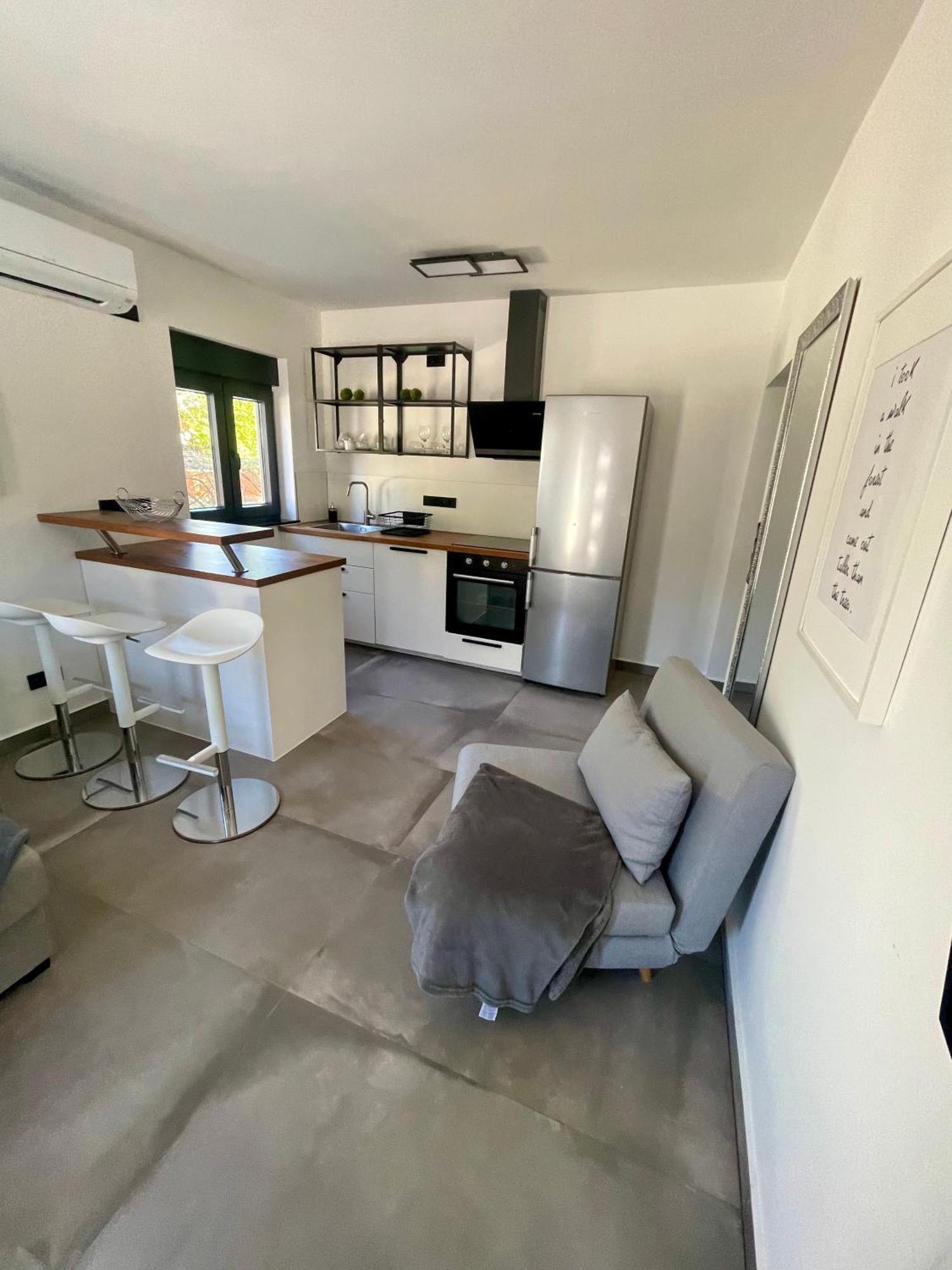 Enna Apartment C Perfect Location Medulin Eksteriør billede